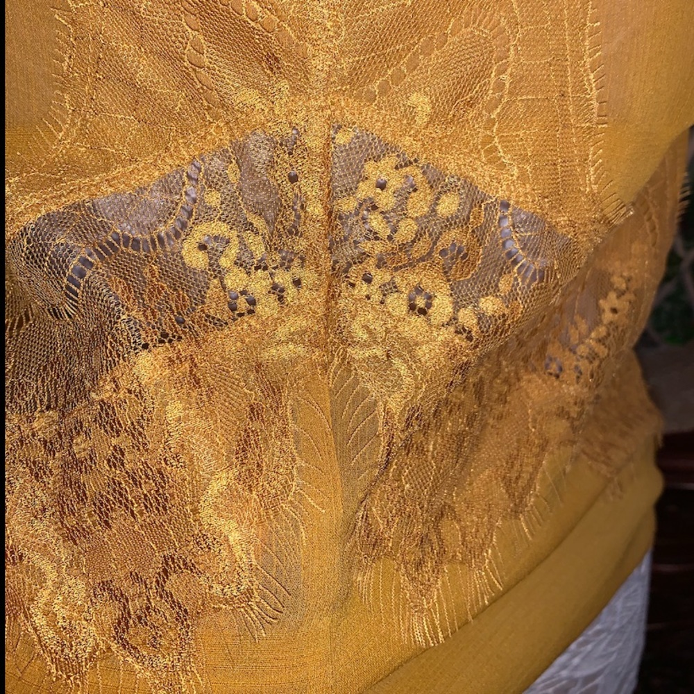 Delicate Racerback Lace Top - Picture 7 of 9